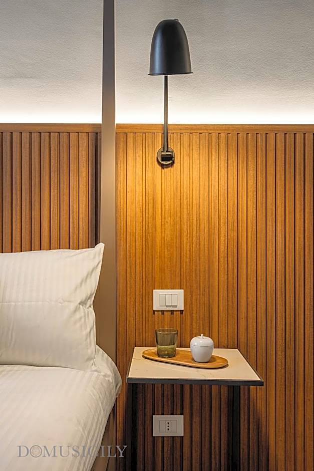 Constance Luxury Apartment by DomuSicily