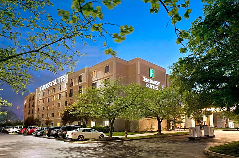 Embassy Suites by Hilton Philadelphia Airport