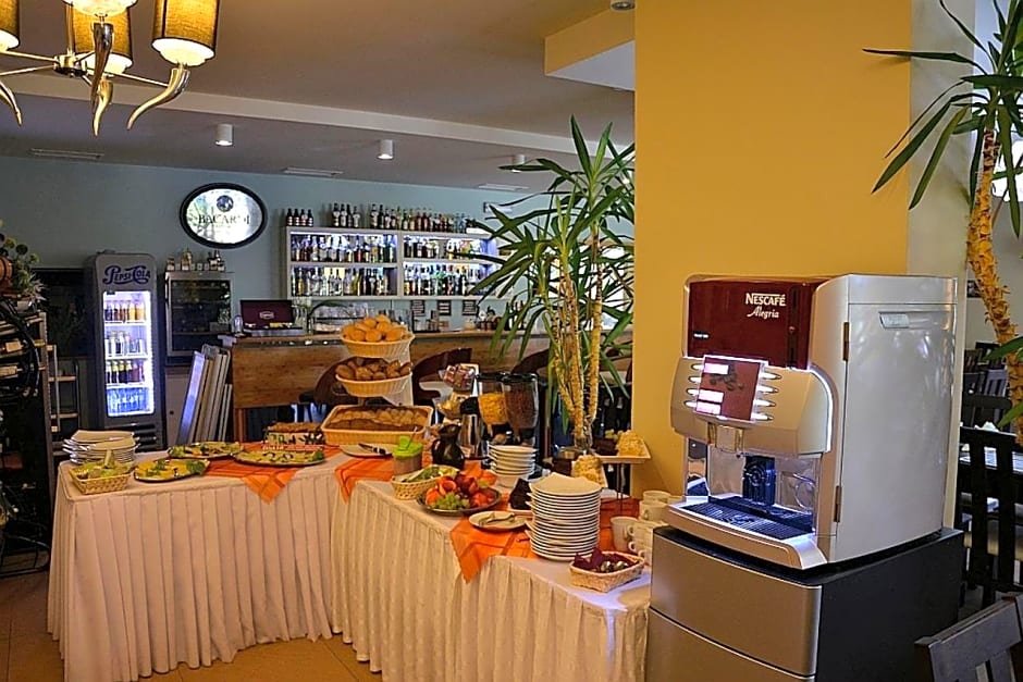 Pensjonat i Restauracja Laguna