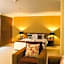 Eastiny Plaza hotel
