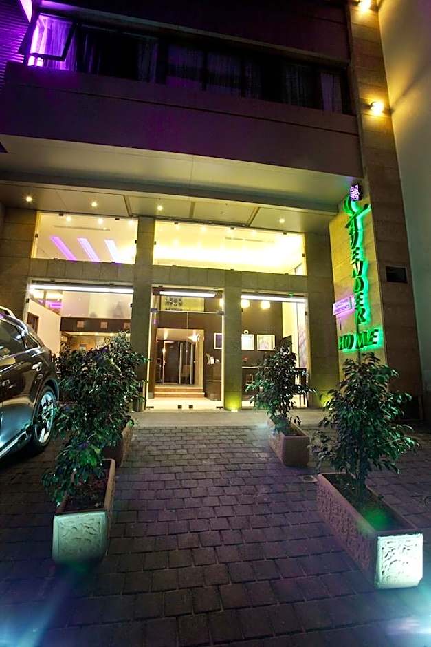 Lavender Home Hotel