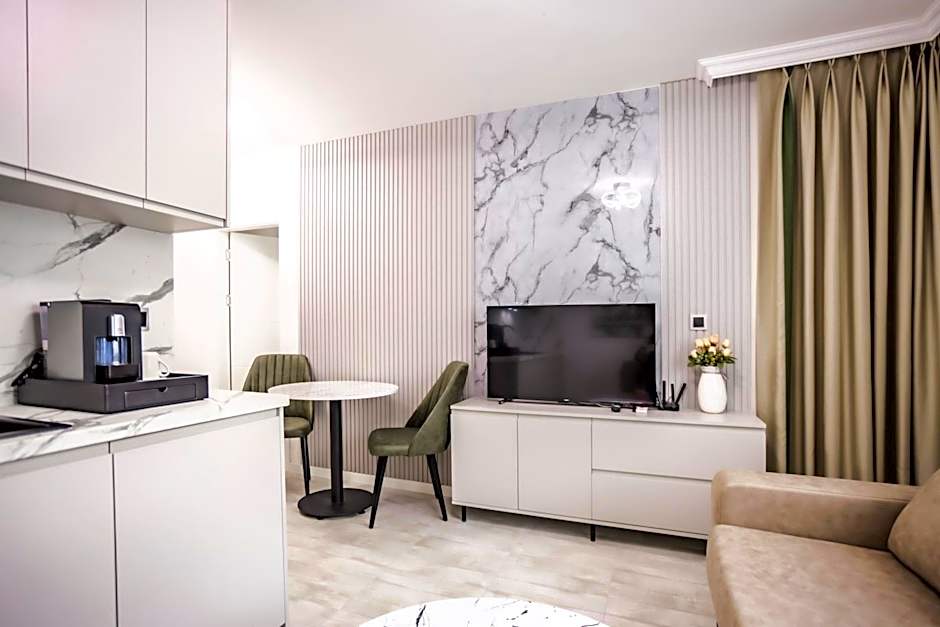 Onyx Beach Residence - Free Beach Access & Parking