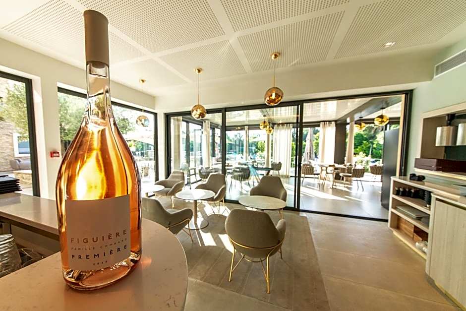 Ilot du Golf, BW Premier Collection