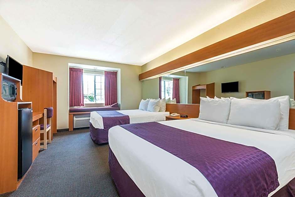 Microtel Inn & Suites By Wyndham Auburn