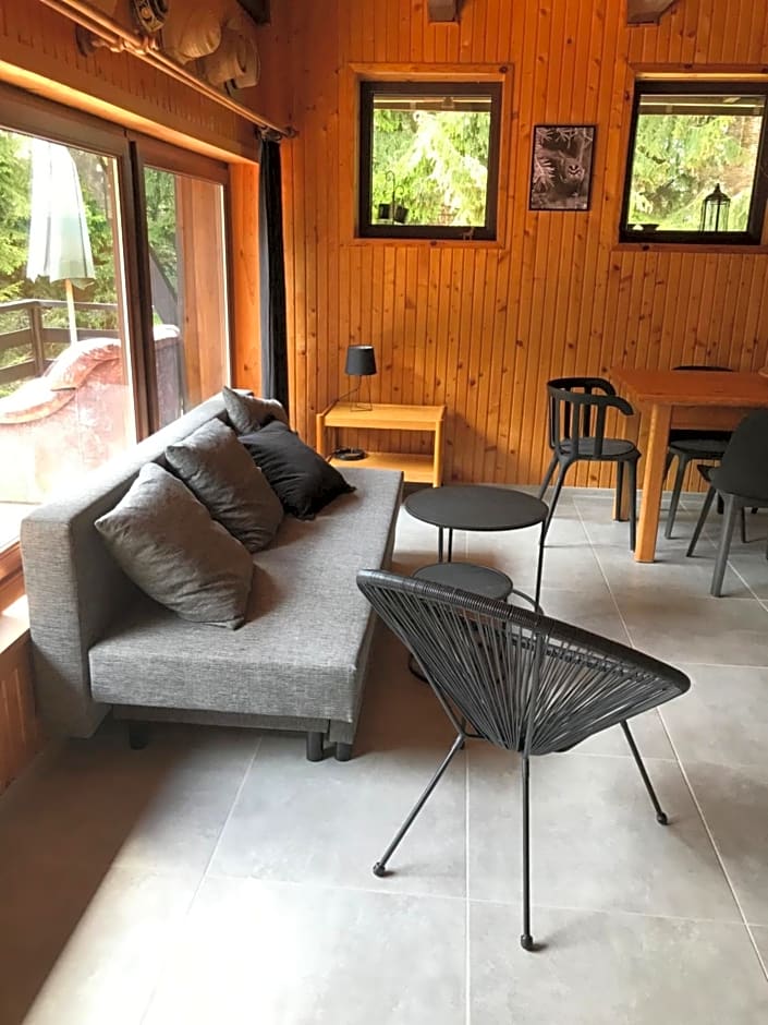 Dom letniskowy POŚRÓD KASZUBSKIEGO LASU