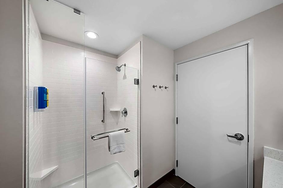 Tru by Hilton Plano East North Hwy 75