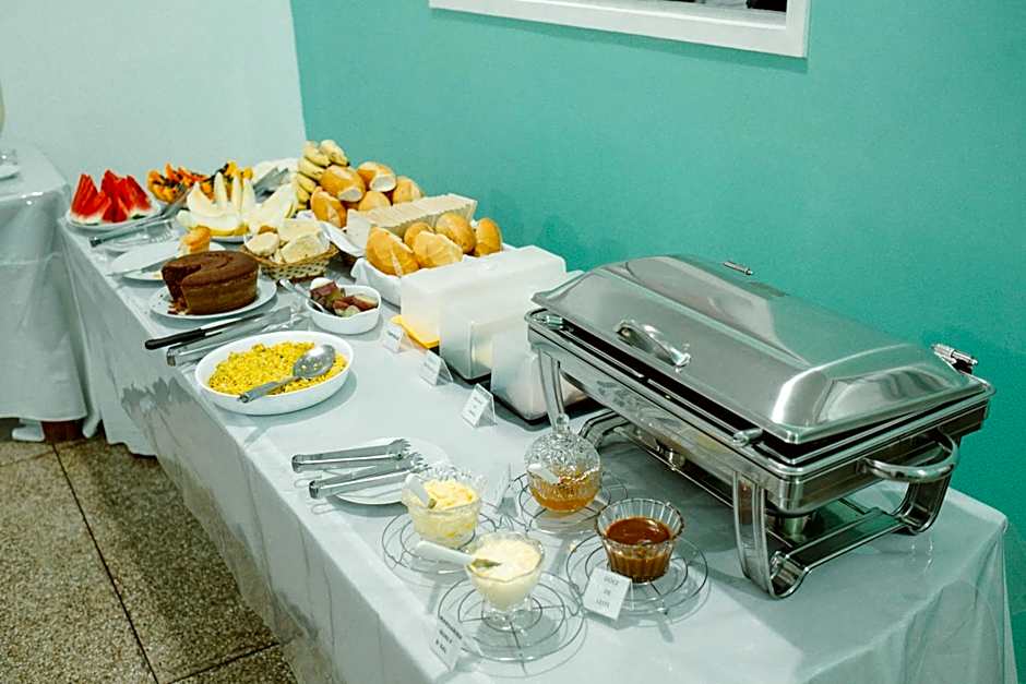 Hotel Verde Mares