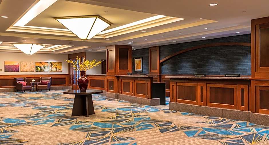 Crowne Plaza Hotel Springfield By IHG