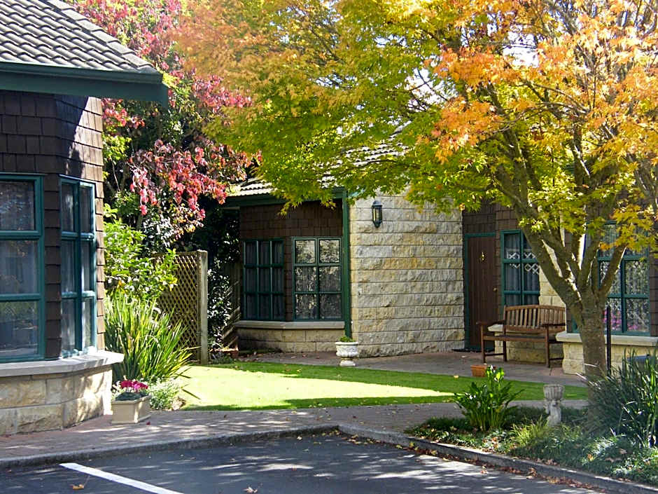 Cambridge Mews Motel