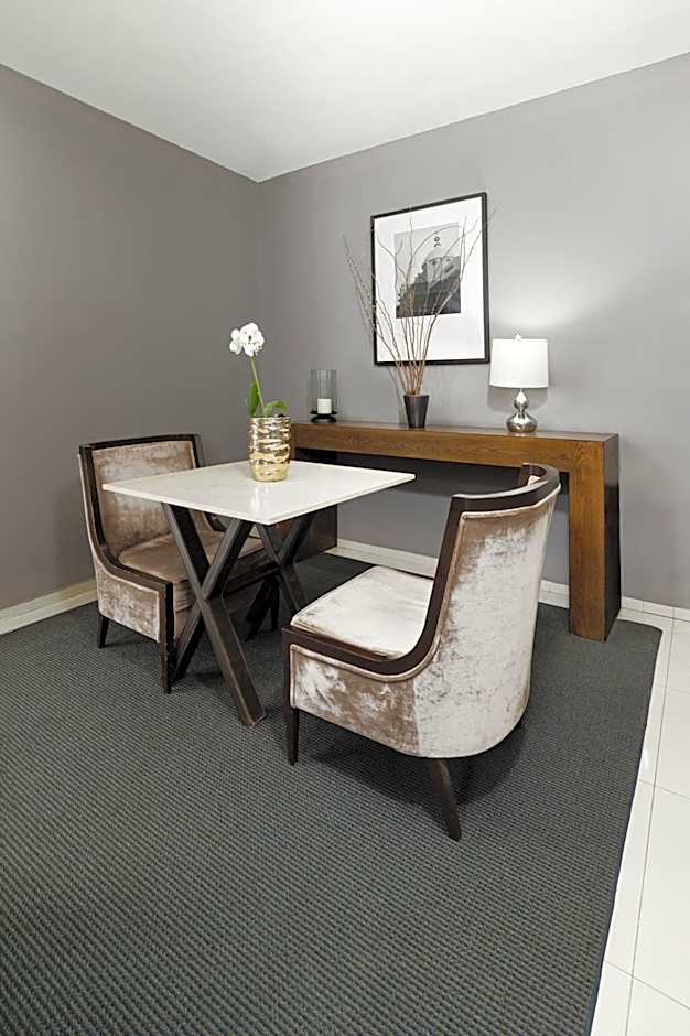 Hotel Suites México Plaza León Campestre