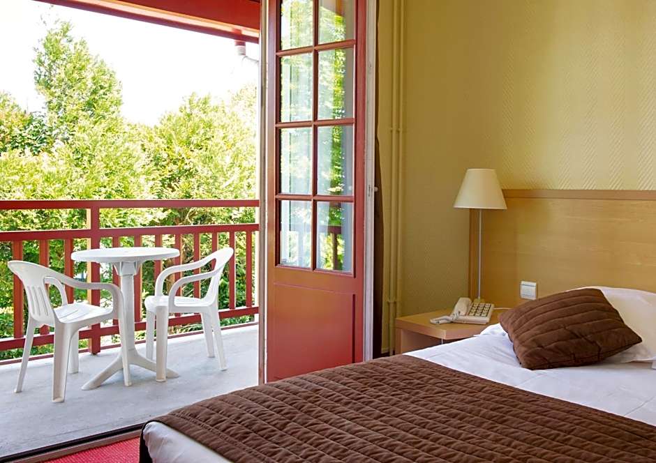 Hôtel & Résidence Vacances Bleues Orhoïtza