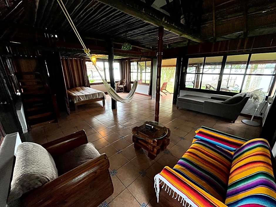 Xanthus Hotel
