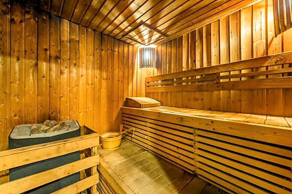 Ratana Hotel Chalong