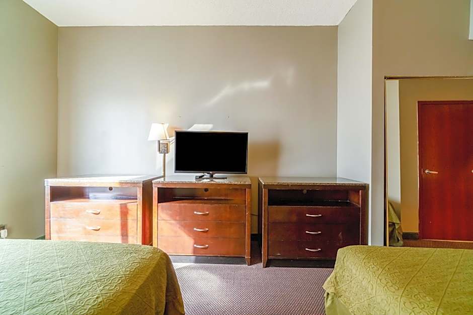 Ark Suites By OYO Jonesboro I-555