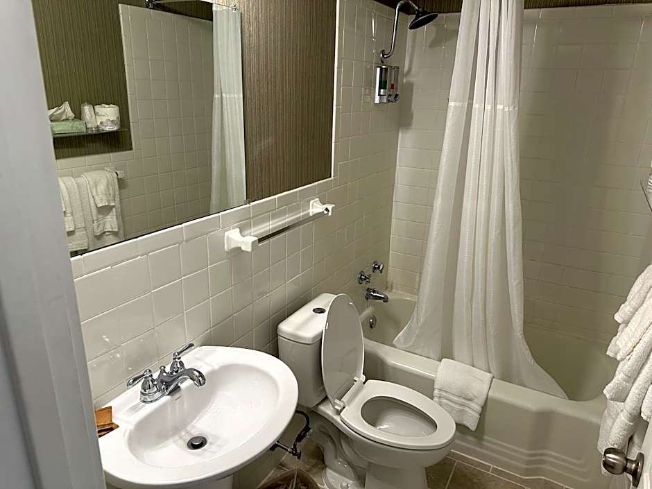 Island House Historic Vacation Rentals