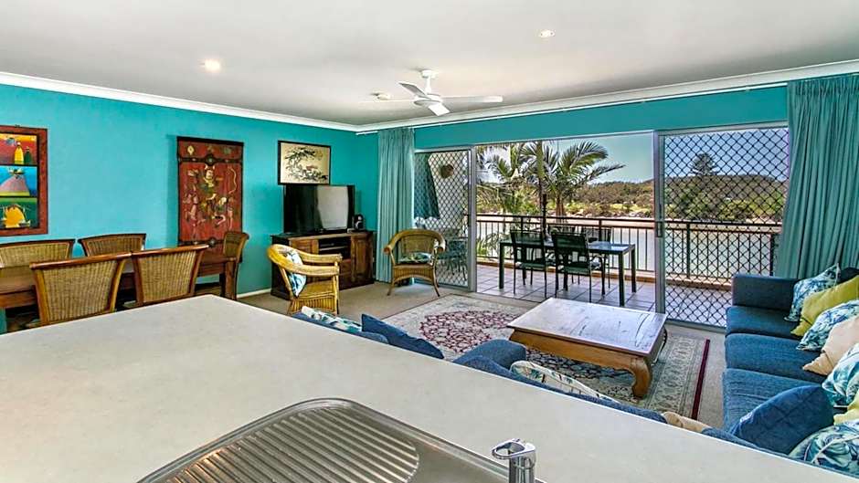 Sunrise Cove Holiday Apartments