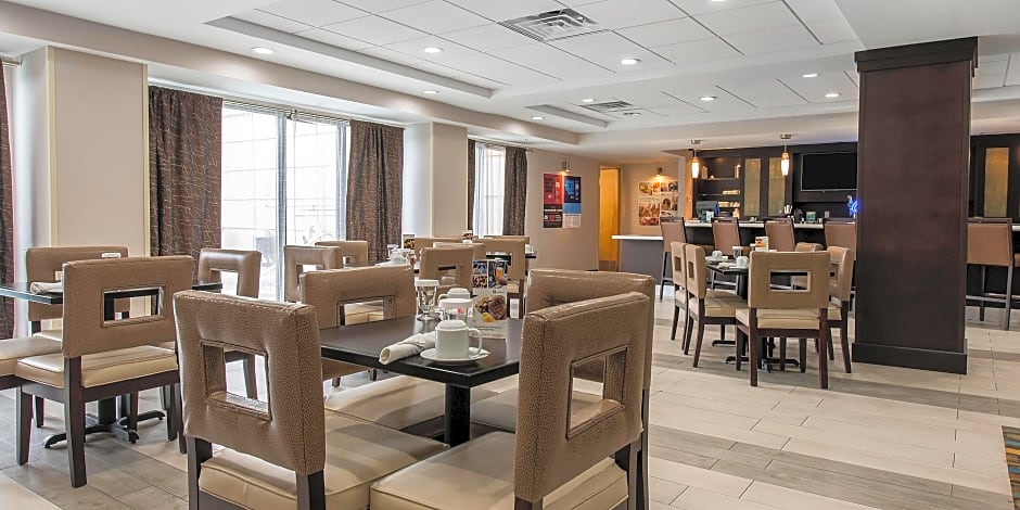 Holiday Inn Savannah S - I-95 Gateway Hotel By IHG