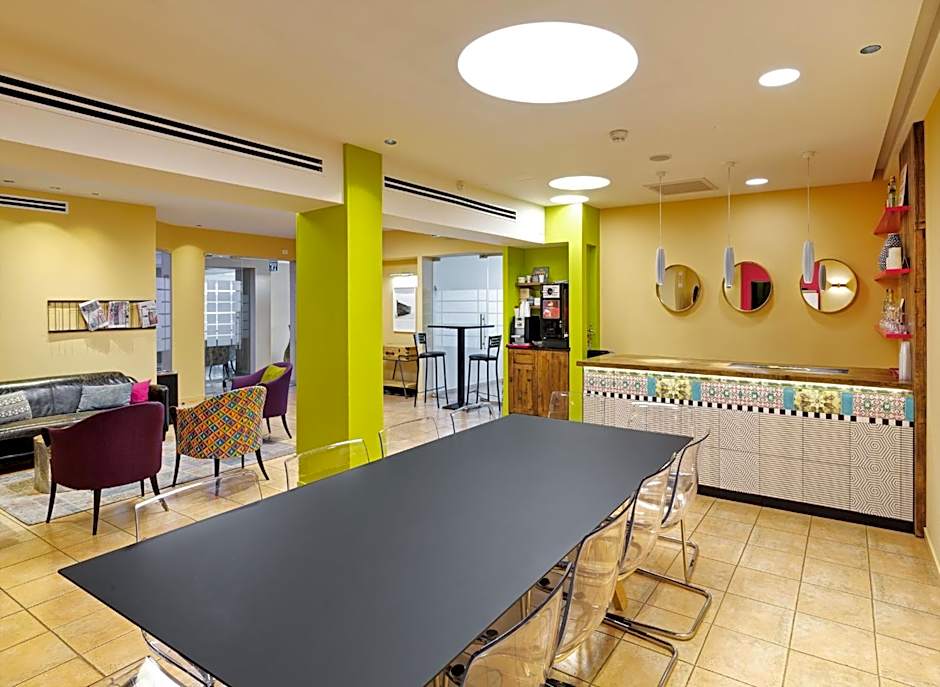 Mizpe Yam Boutique Hotel