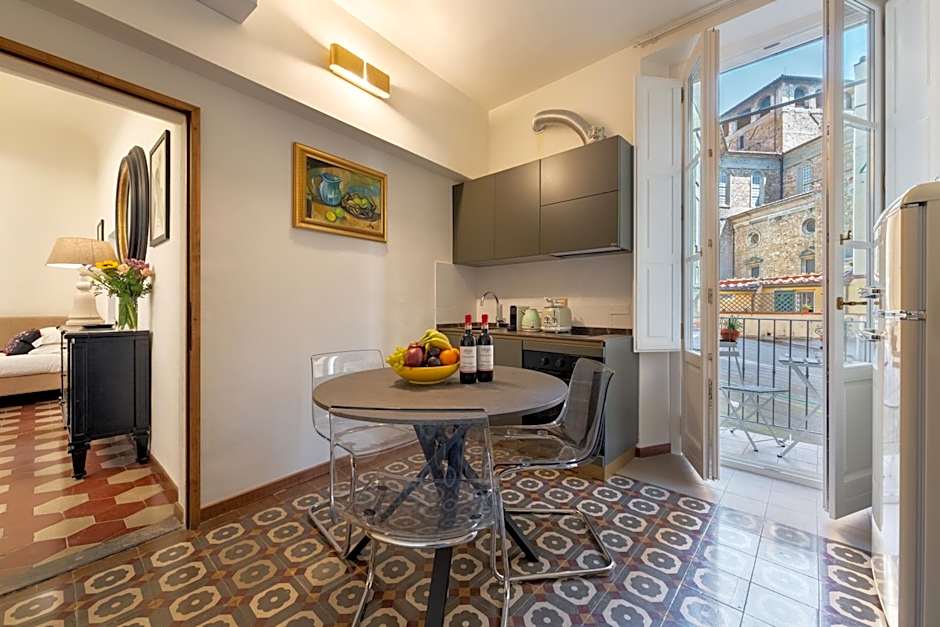 Palazzo D'Ambra Residenza d'Epoca