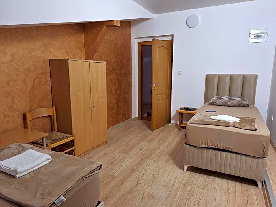 Hostel Izvor
