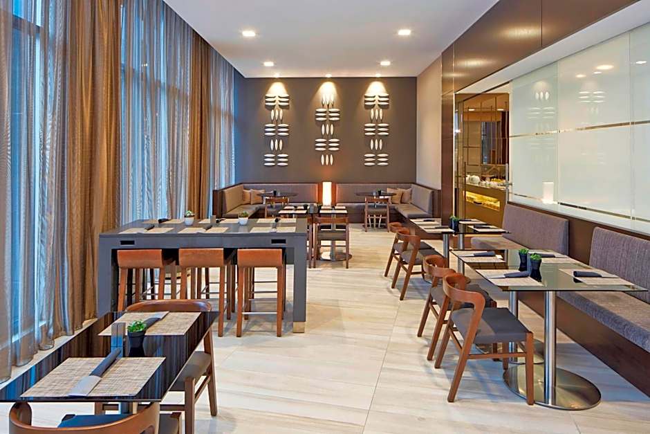 AC Hotel by Marriott Minneapolis Downtown