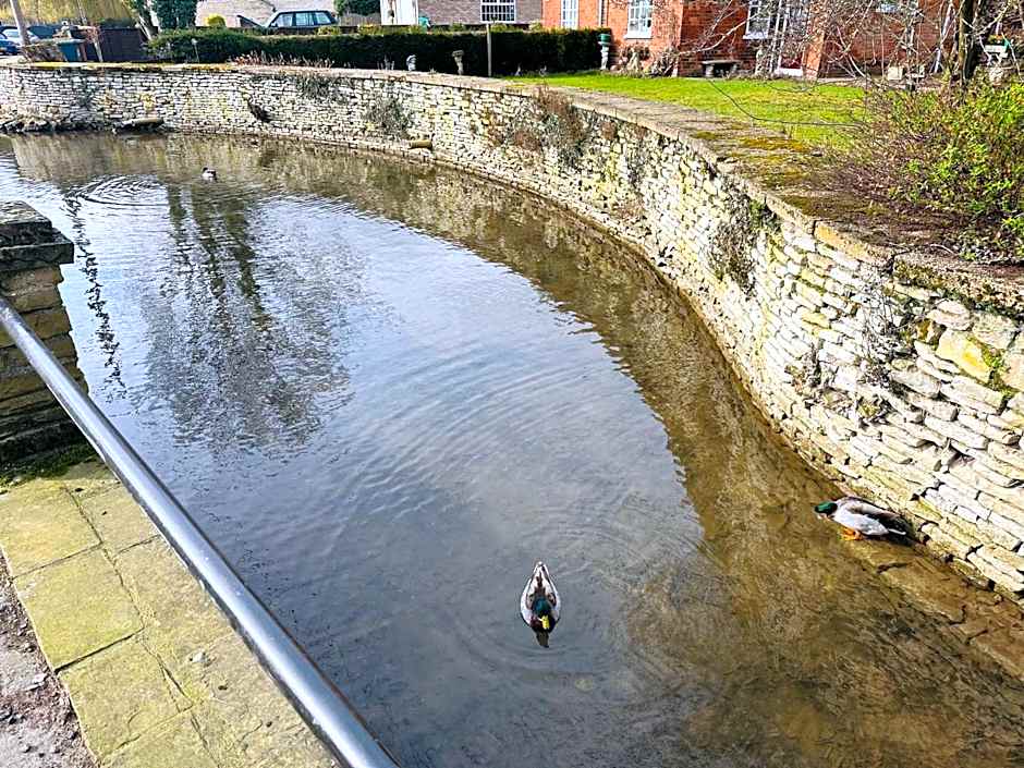 Red Lion Coaching Inn