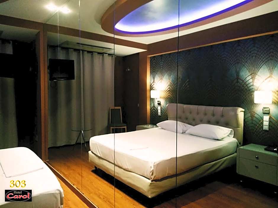 Carol Hotel