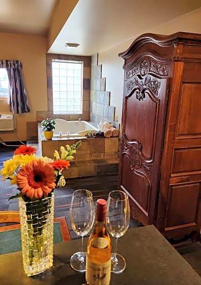 Rundle Mountain Lodge