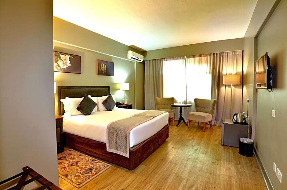 Cresta Jameson Hotel