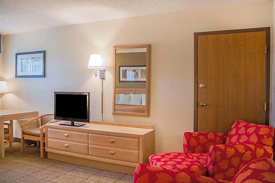 Quality Inn Port Clinton Waterfront