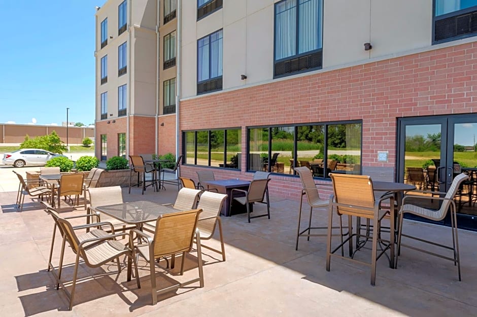 Best Western Plus Centralia Hotel & Suites