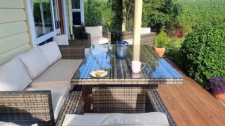 Century House B & B flatlette