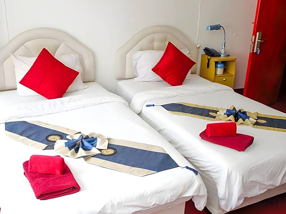 Aquarius Gay Guesthouse and Sauna