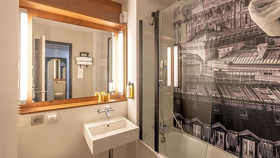 Campanile PRIME - Paris Bobigny