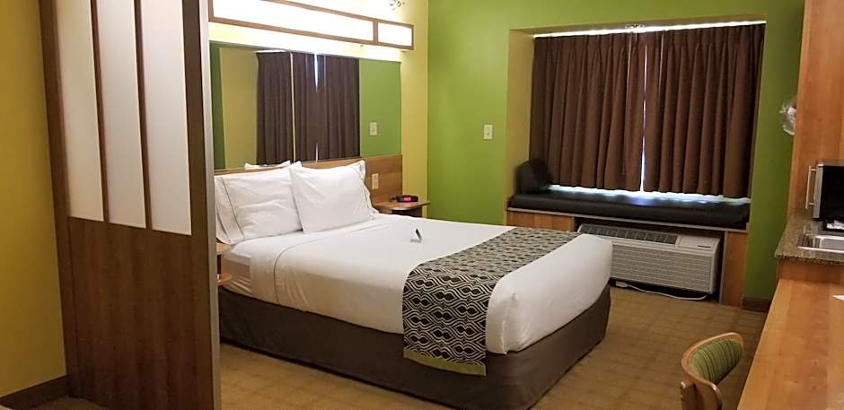 Microtel Inn & Suites By Wyndham Delphos