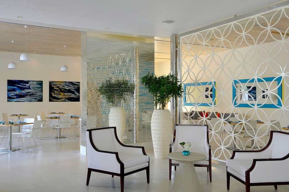 The Ritz-Carlton Abu Dhabi - Grand Canal