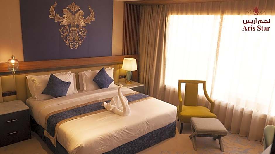 Foto 1 daripada 8 — Junior Suite