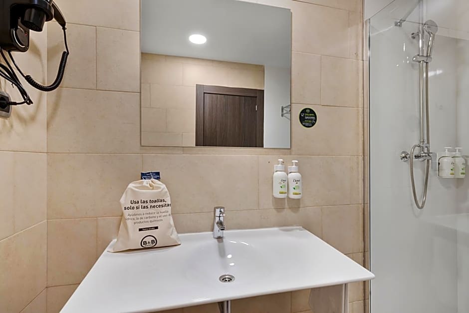 B&B Hotel Oviedo
