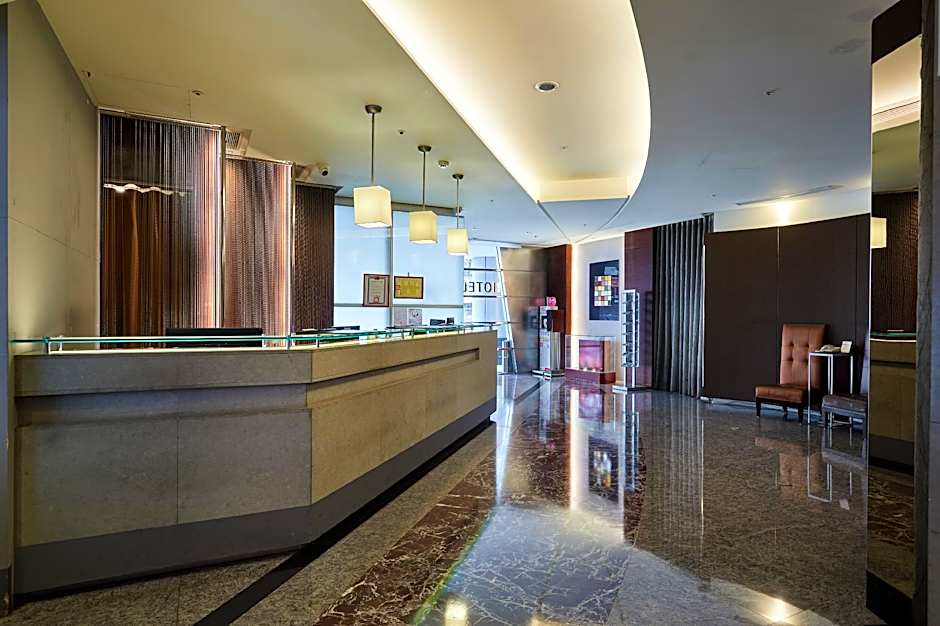 K Hotel - Yunghe