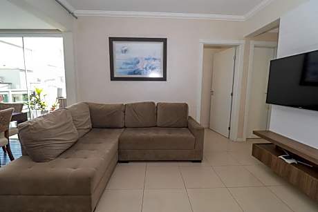 Pardal Village 501 - Cobertura 3 quartos com Piscina Privativa à 200 metros da Praia de Bombas