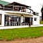 Riviera Hotel & Chalets