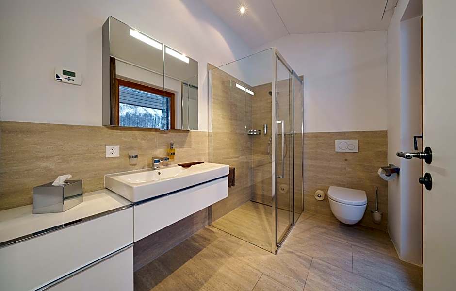 Grischuna Mountain Lodge