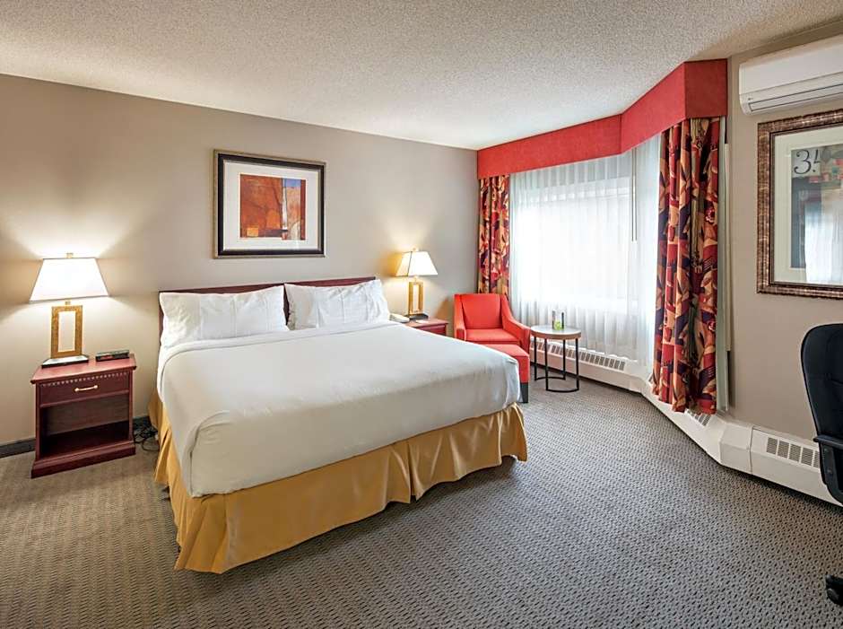 Holiday Inn Express Red Deer By IHG