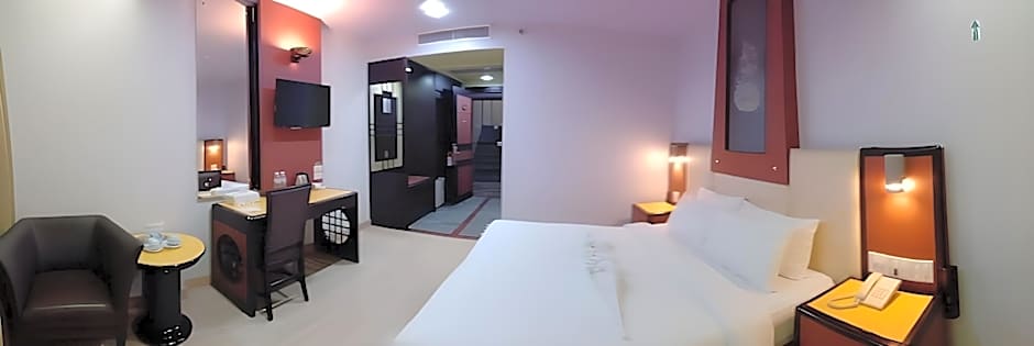 BP Grand Tower Hotel