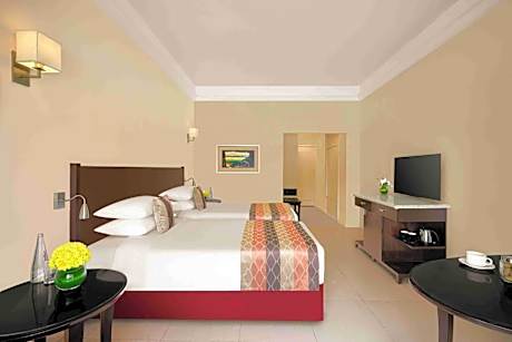 Deluxe Twin Room with Garden View