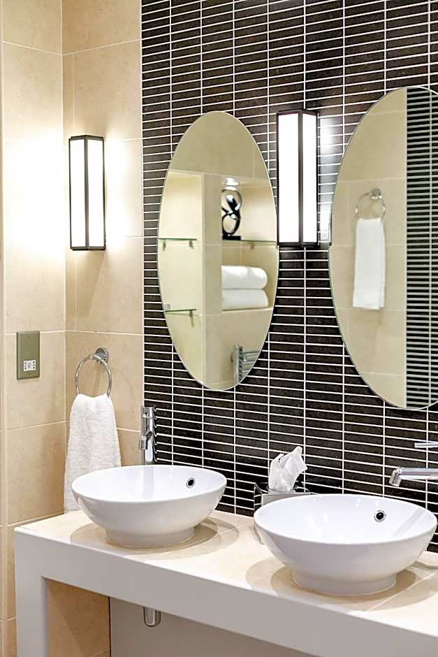 Cedar Court Hotel Huddersfield