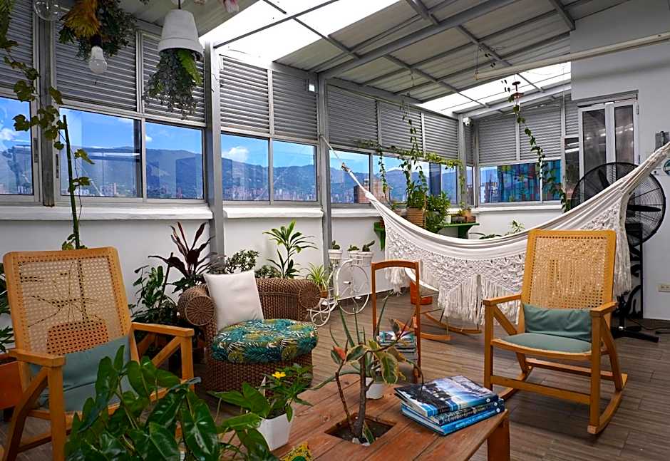 Hotel Bolivariana Plaza Medellin