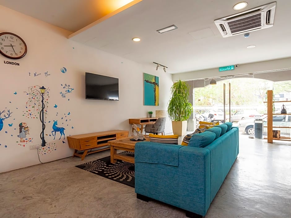 OYO 89355 Big Big Hotel