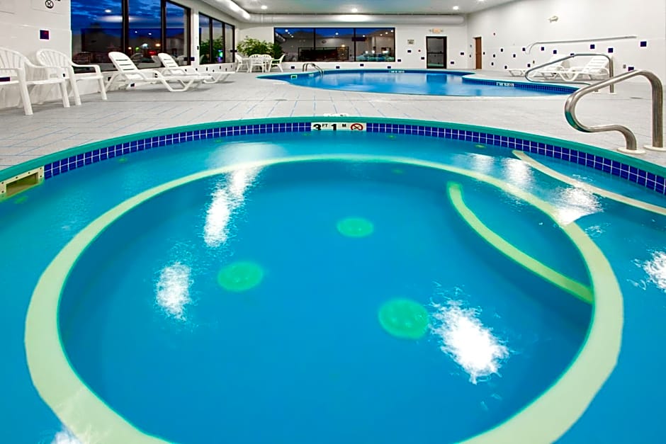 Holiday Inn Express Hotel & Suites Elkins By IHG