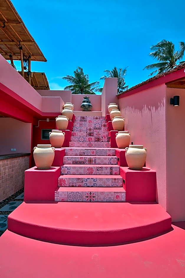 PinkCoco Gili Air - Constant Surprises & for Cool Adults Only